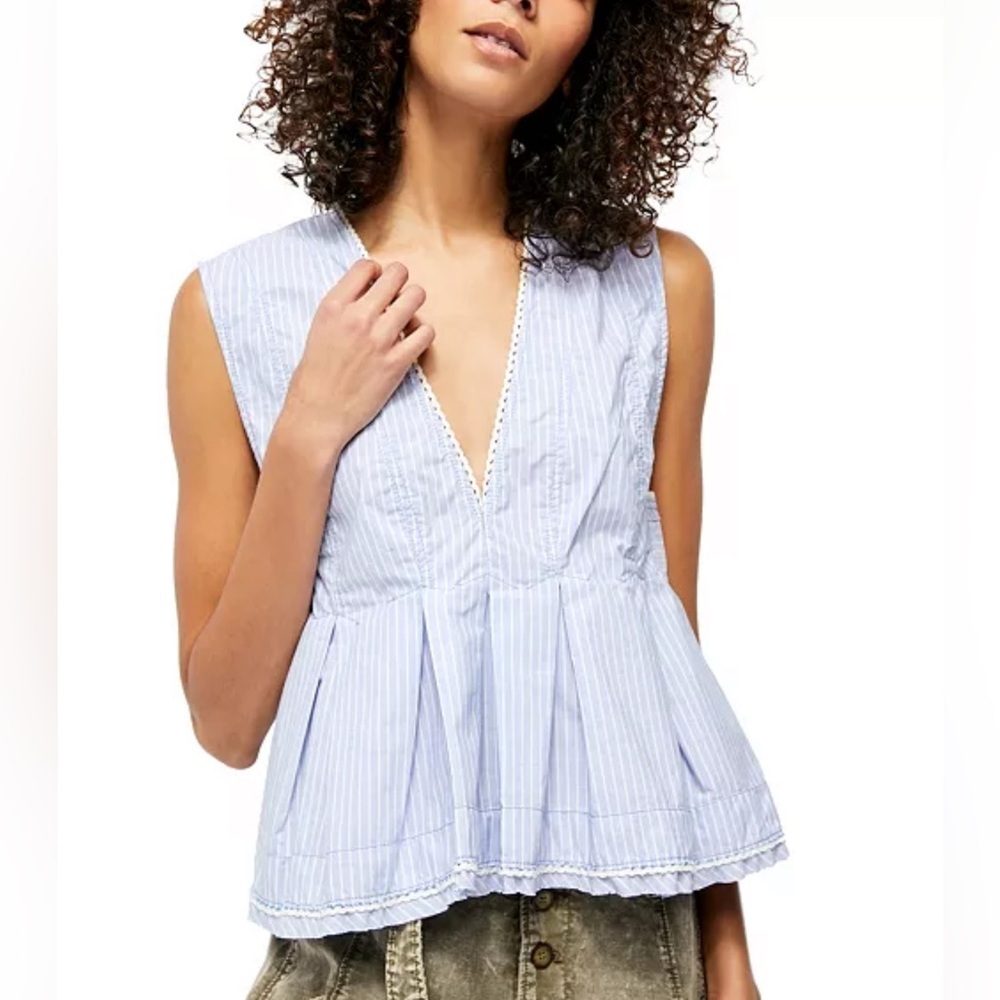 Free People Womens Blue &‎ White Striped Sleeveless Lace Trim Pleated Tank Top M